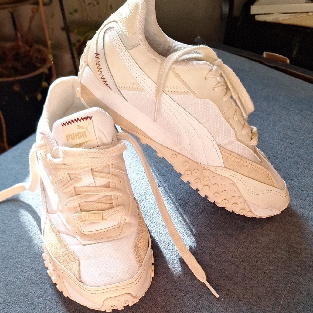 Puma White and Tan Athletic Shoes